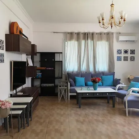 5 Bedroom Coral Bay