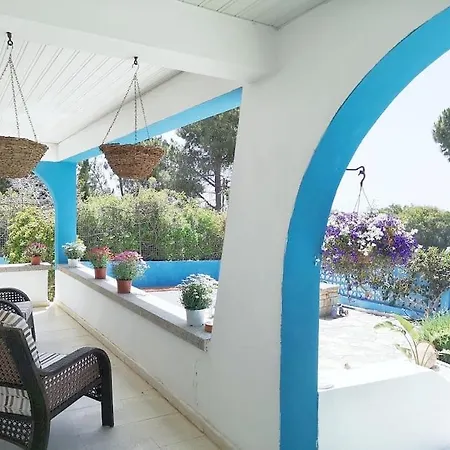 Villa 5 Bedroom Coral Bay Péjia