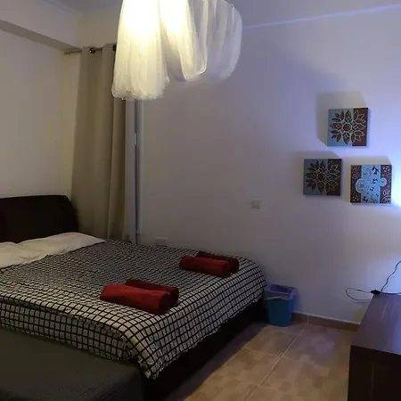 5 Bedroom Coral Bay Villa