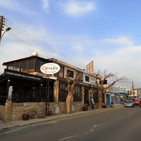 5 Bedroom Coral Bay 빌라 페이야