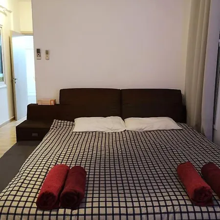 5 Bedroom Coral Bay 빌라 페이야